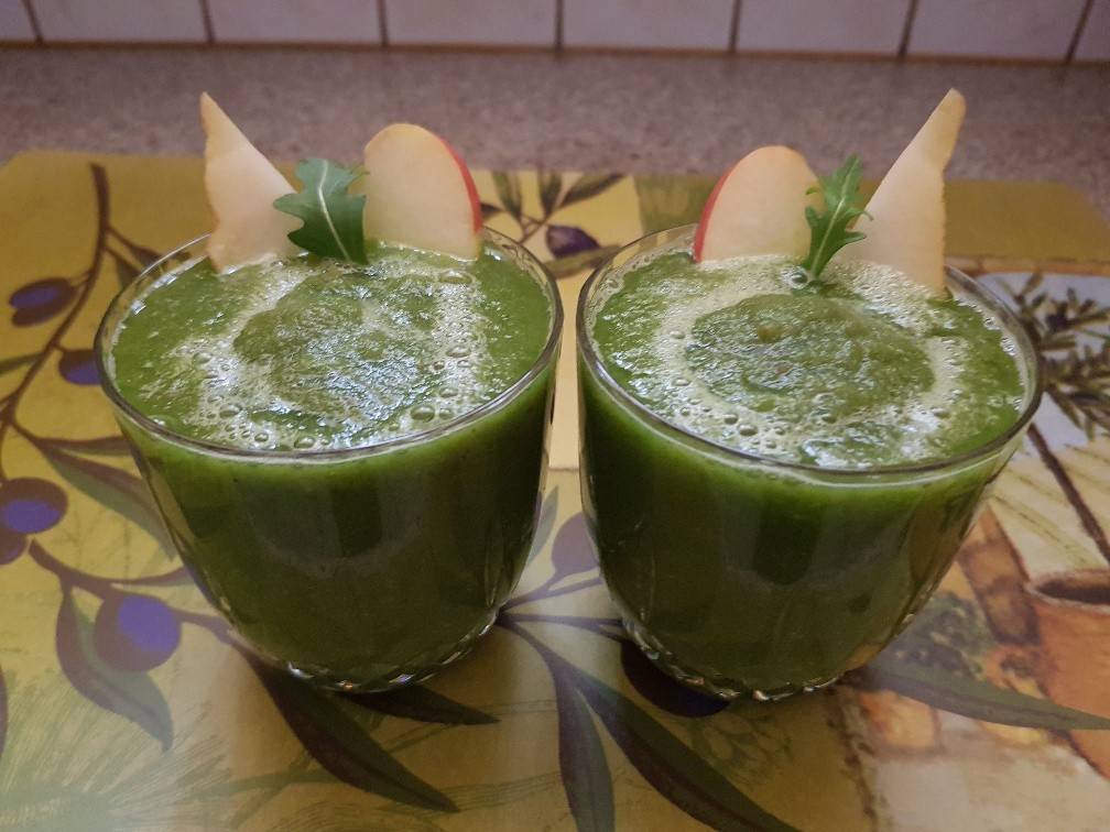 Rucola-Apfel-Birnen Smoothie