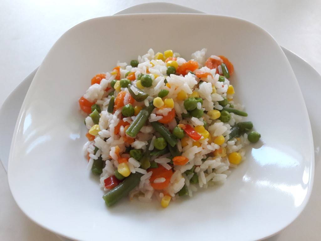 Einfacher Gemüsereis