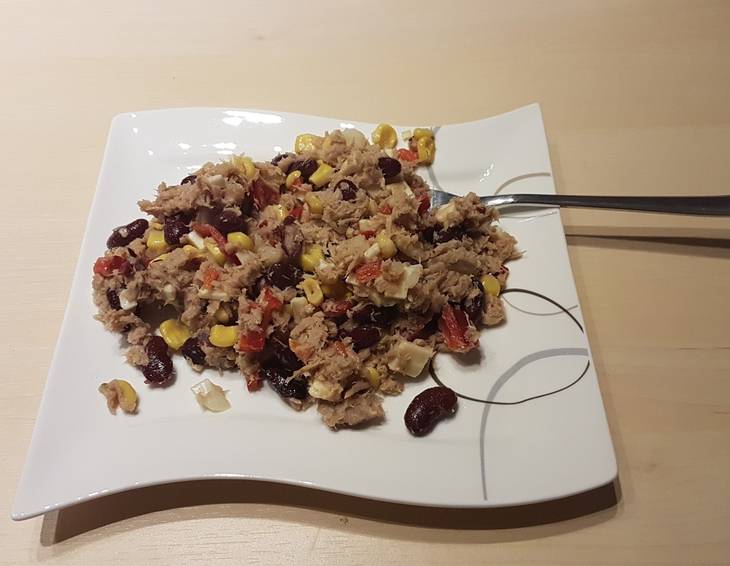 Pikanter Thunfischsalat Pikanter Thunfischsalat