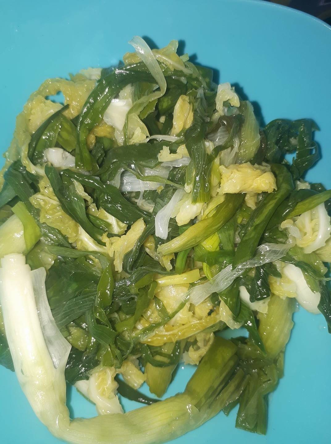 Mangold-Lauch Salat
