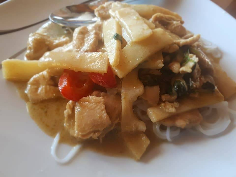 Süßes Hühnercurry Rezept - ichkoche.ch Süßes Hühnercurry Rezept - ichkoche.ch