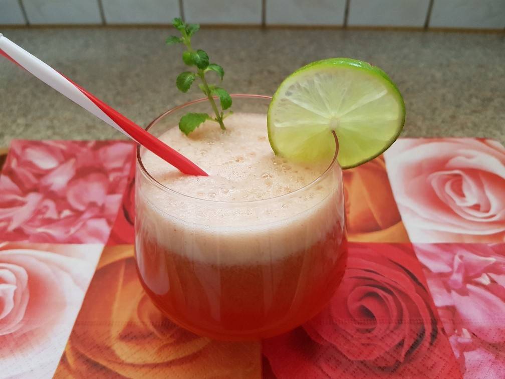 Erdbeer-Drink Rezept - ichkoche.de