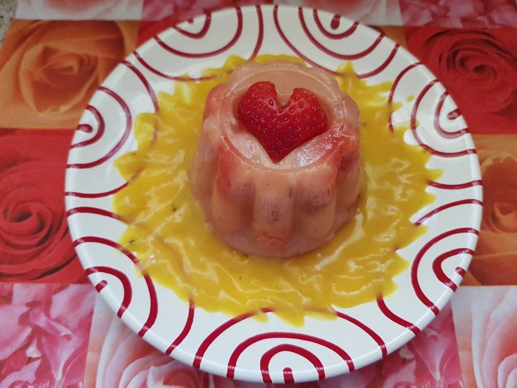 Erdbeer-Rhabarber-Grütze Rezept - ichkoche.de Erdbeer-Rhabarber-Grütze Rezept - ichkoche.de