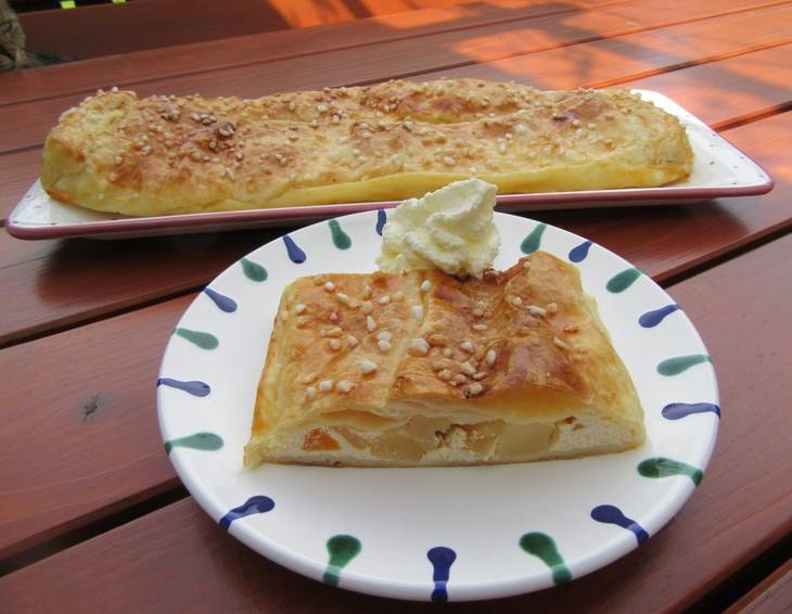 Topfen-Früchtestrudel