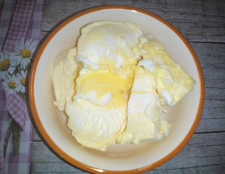 Weißes Schokoeis Weißes Schokoeis