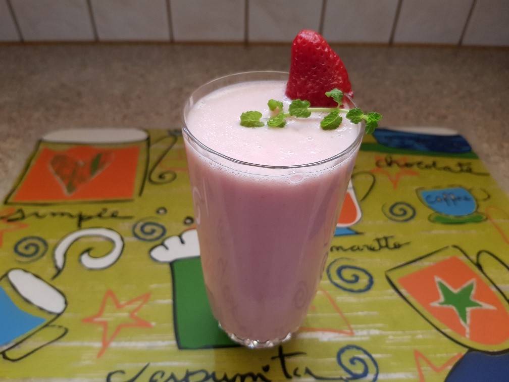 Erdbeershake mit Buttermilch