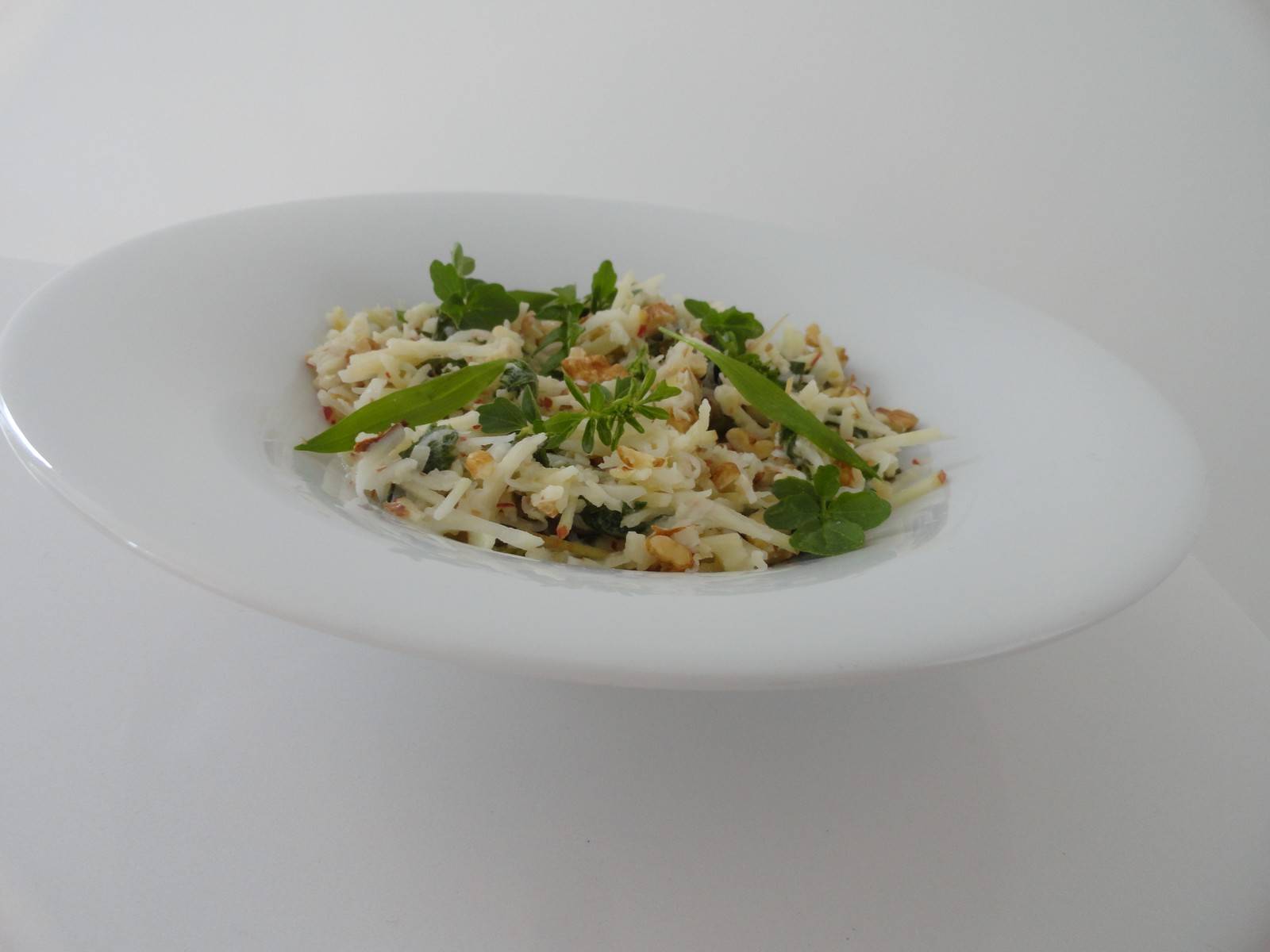 Kohlrabisalat mit Spinat Rezept - ichkoche.de