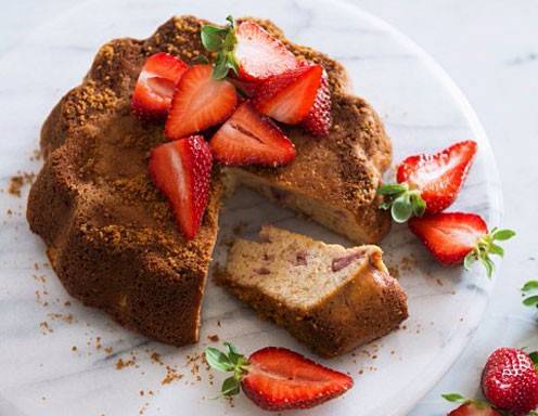 Sauerrahmkuchen mit Erdbeeren Rezept