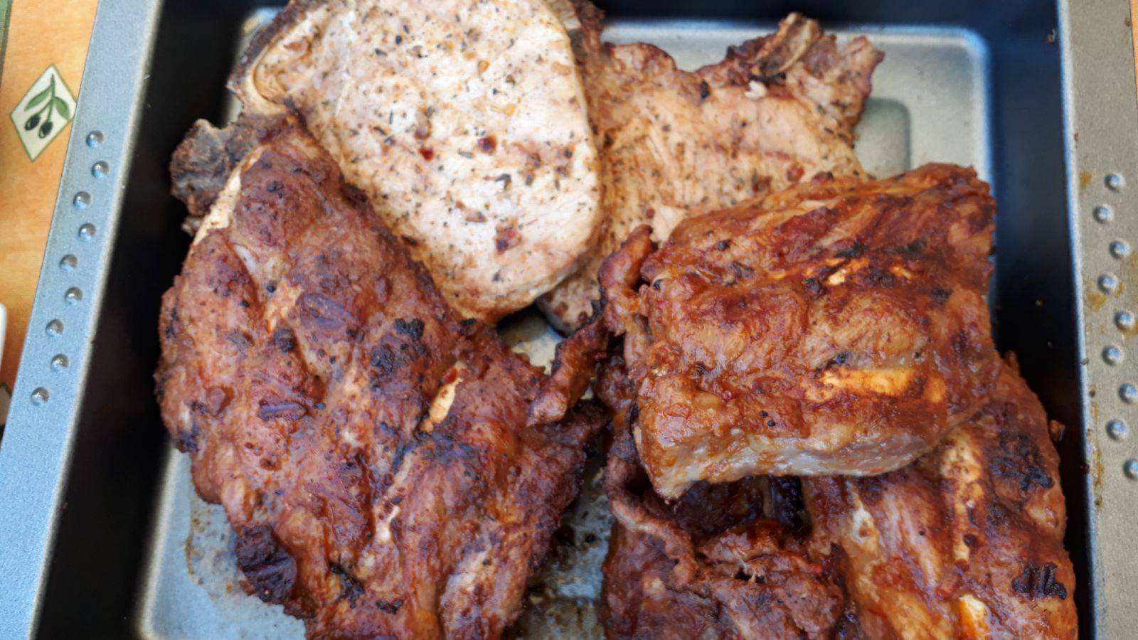 Grillfleisch mit Tomaten-Chili Marinade