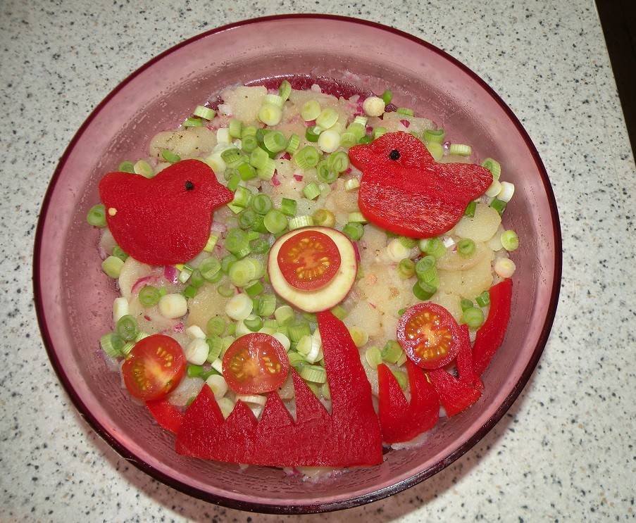 Erdäpfelsalat mit Frühlingszwiebeln Rezept - ichkoche.de