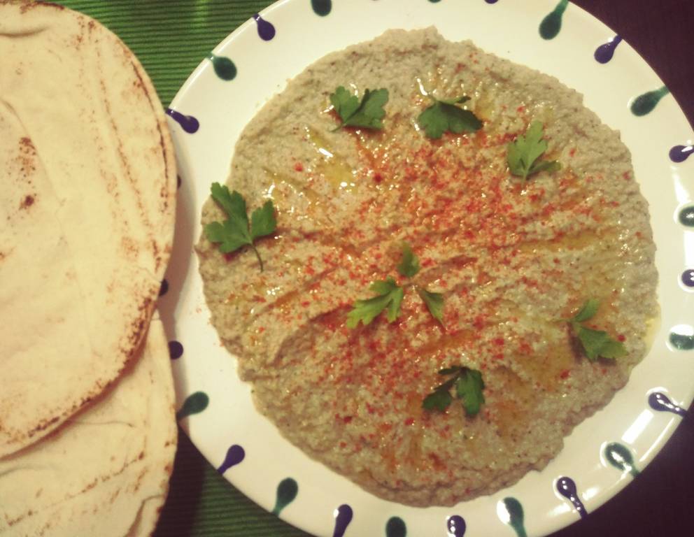 Babaganusch mit Fladenbrot Babaganusch mit Fladenbrot