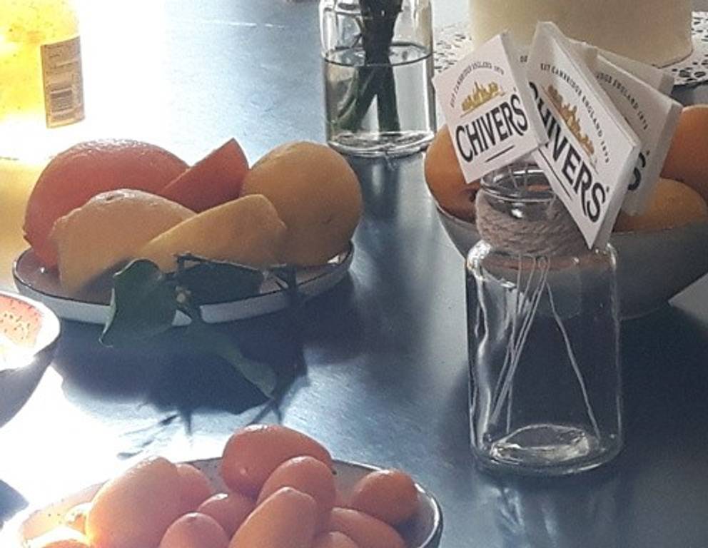 ...und kleine Chivers Täfelchen warten auf ihren großen Auftritt! ...und kleine Chivers Täfelchen warten auf ihren großen Auftritt!