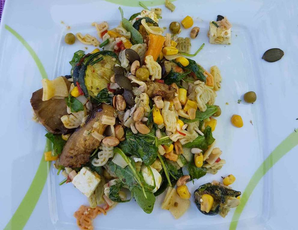 Sommersalat mit Grillgemüse Sommersalat mit Grillgemüse