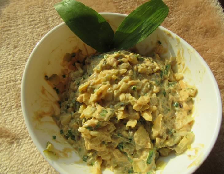Bärlauchsenf mit Zwiebel und Gurkerl Bärlauchsenf mit Zwiebel und Gurkerl
