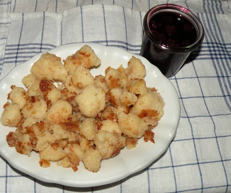 Grießschmarrn Rezept - ichkoche.de Grießschmarrn Rezept - ichkoche.de