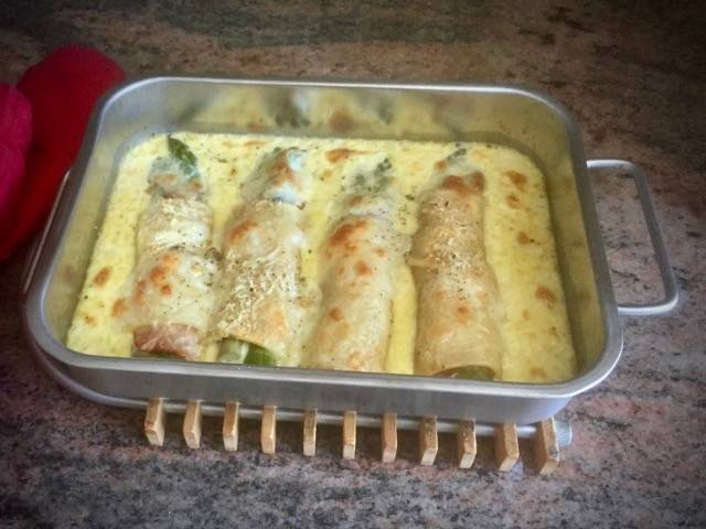 Überbackene Stangenspargel-Cannelloni