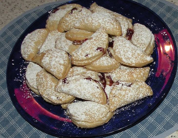 Mostkekse mit Ribiselmarmelade Mostkekse mit Ribiselmarmelade