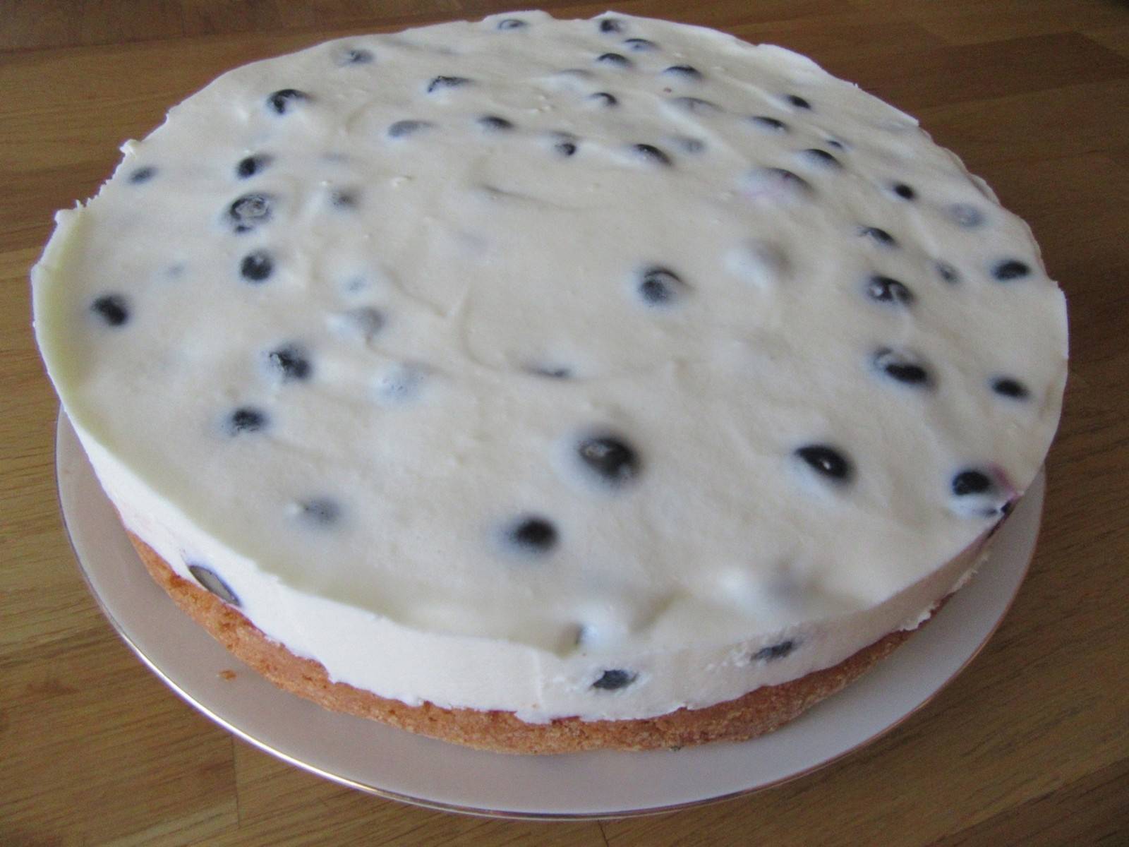 Joghurttorte mit Heidelbeeren Rezept - ichkoche.at Joghurttorte mit Heidelbeeren Rezept - ichkoche.at