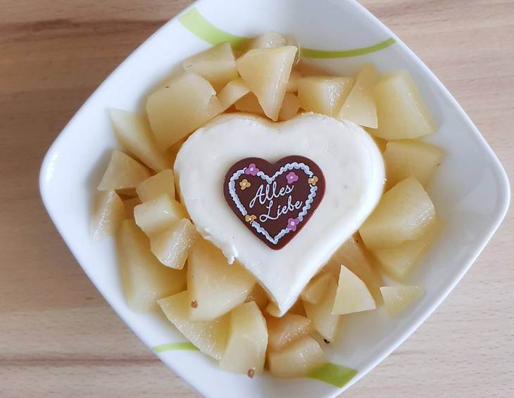 Panna Cotta mit Apfelkompott Panna Cotta mit Apfelkompott