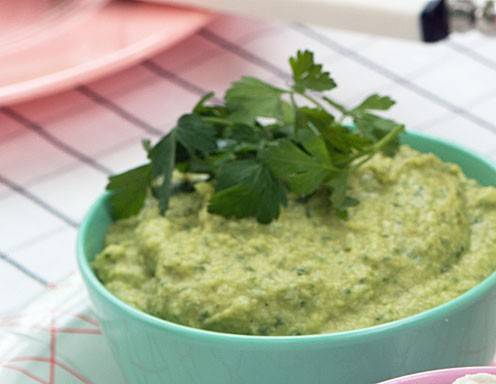 Petersilie-Kichererbsen-Aufstrich Rezept