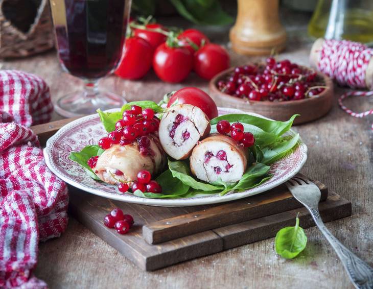 Hühnerrouladen mit Ribiseln Hühnerrouladen mit Ribiseln