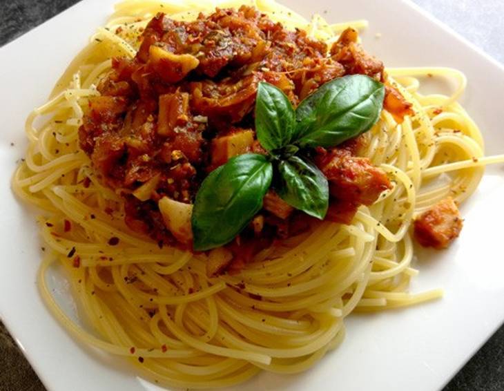 Spaghetti mit Jackfruit-Sugo Spaghetti mit Jackfruit-Sugo