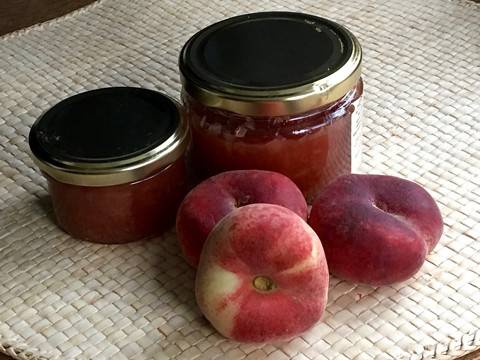 Saturnpfirsich-Marmelade mit Agar-Agar Rezept - ichkoche.de