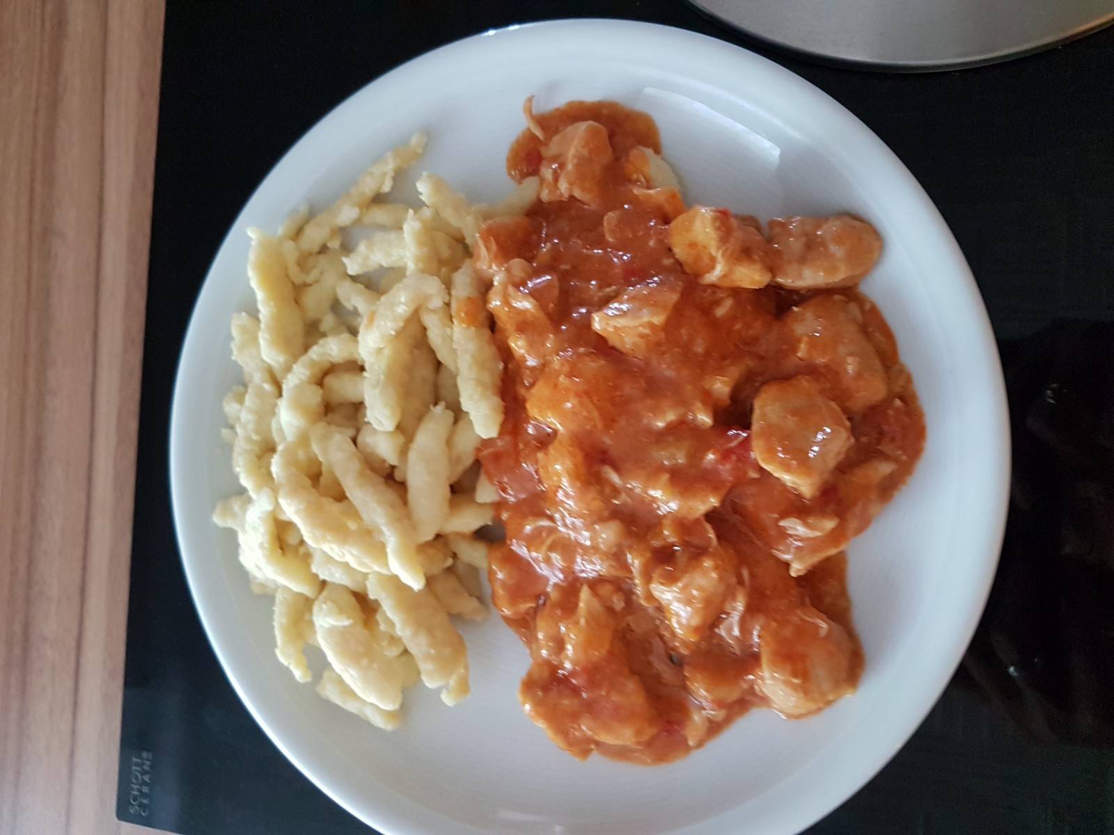 Hendlcremegulasch Rezept - ichkoche.ch Hendlcremegulasch Rezept - ichkoche.ch