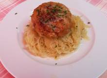 Speck-Kaspressknödel mit Sauerkraut