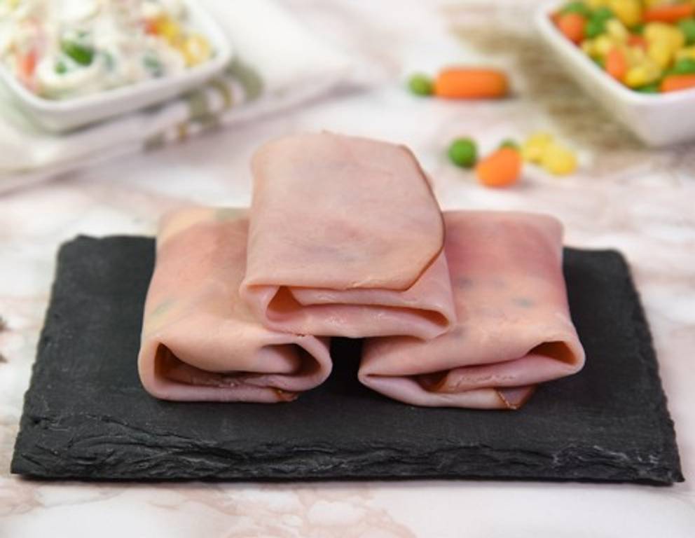 Schinkenröllchen mit Gemüsemayonnaise Schinkenröllchen mit Gemüsemayonnaise