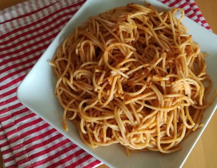 Spaghettini mit Tomatensugo