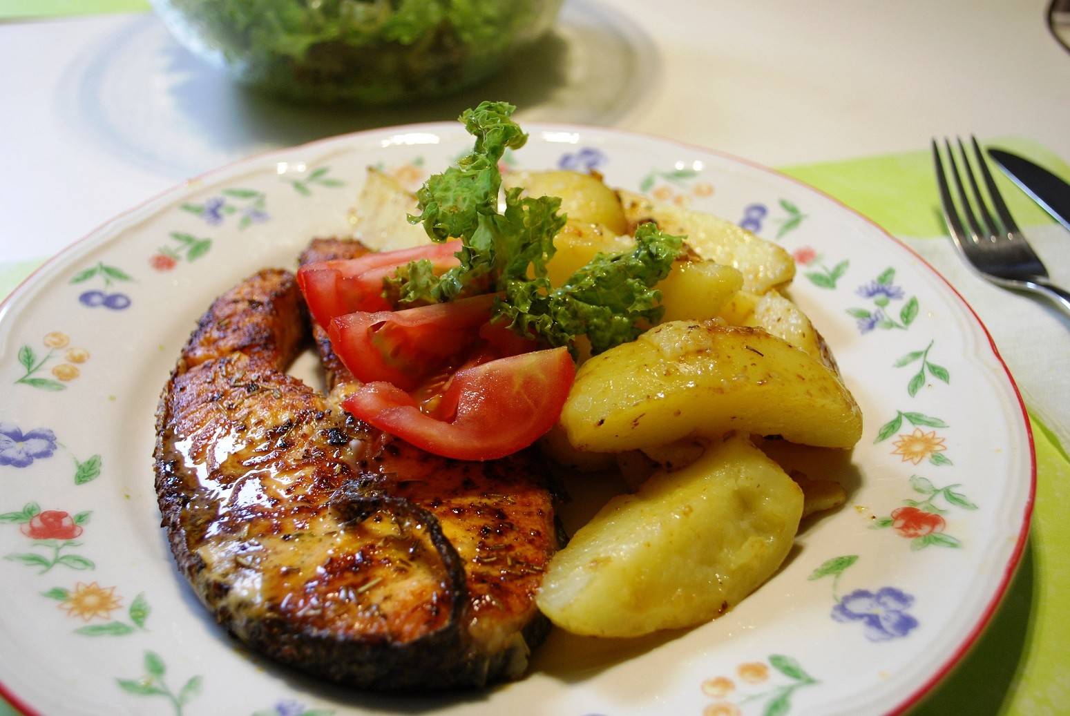 Lachssteaks mit Kartoffeln