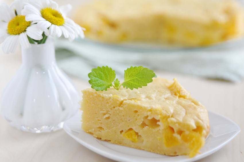 Feiner Rahmkuchen mit Kriecherln Rezept - ichkoche.ch