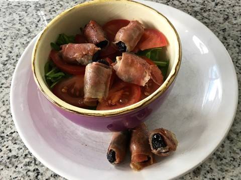 Dörrzwetschken im Schinkenmantel Rezept - ichkoche.ch Dörrzwetschken im Schinkenmantel Rezept - ichkoche.ch