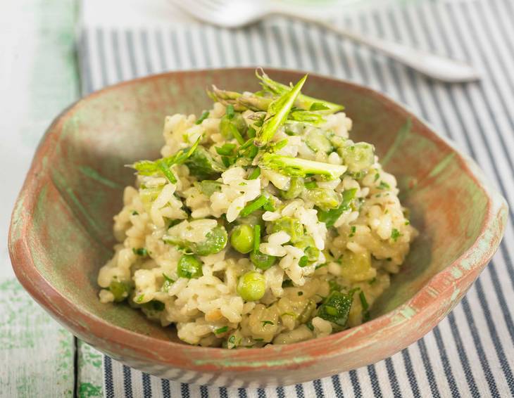 Grünes Risotto mit Sellerie, Fenchel und Zucchini