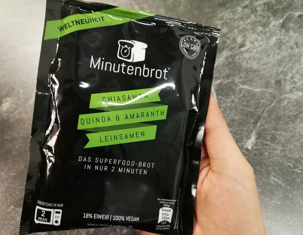 Das Minutenbrot ist sehr eiweißreich und vegan.