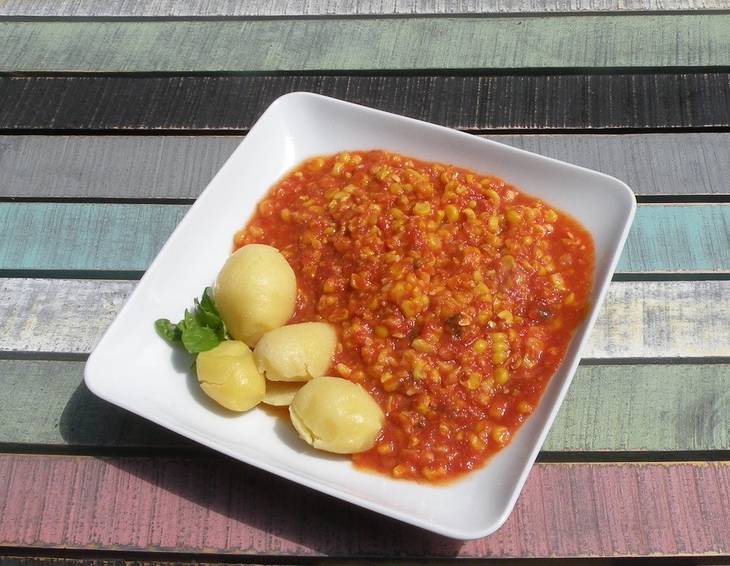 Paradeissauce mit Mais Paradeissauce mit Mais