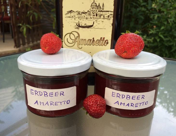 Erdbeer Amaretto-Marmelade