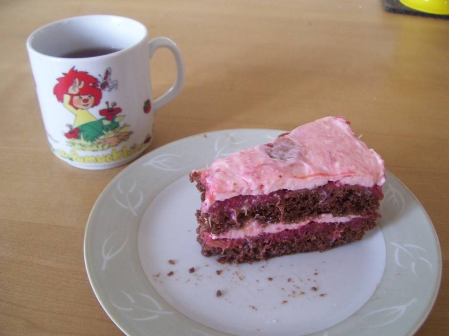 Leichte Rhabarbertorte Rezept - ichkoche.de