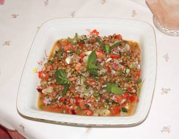 Weizensalat auf türkische Art Weizensalat auf türkische Art