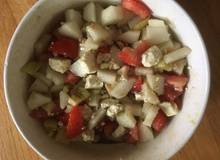 Sommersalat mit Schafskäse Sommersalat mit Schafskäse