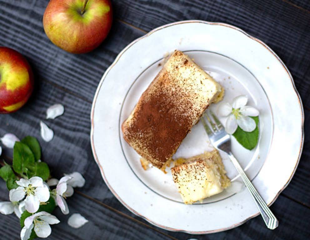 Eierlikör-Apfelmus-Tiramisu Eierlikör-Apfelmus-Tiramisu