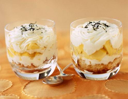 Pfirsich-Tiramisu mit Schwarztee Rezept - ichkoche.de Pfirsich-Tiramisu mit Schwarztee Rezept - ichkoche.de