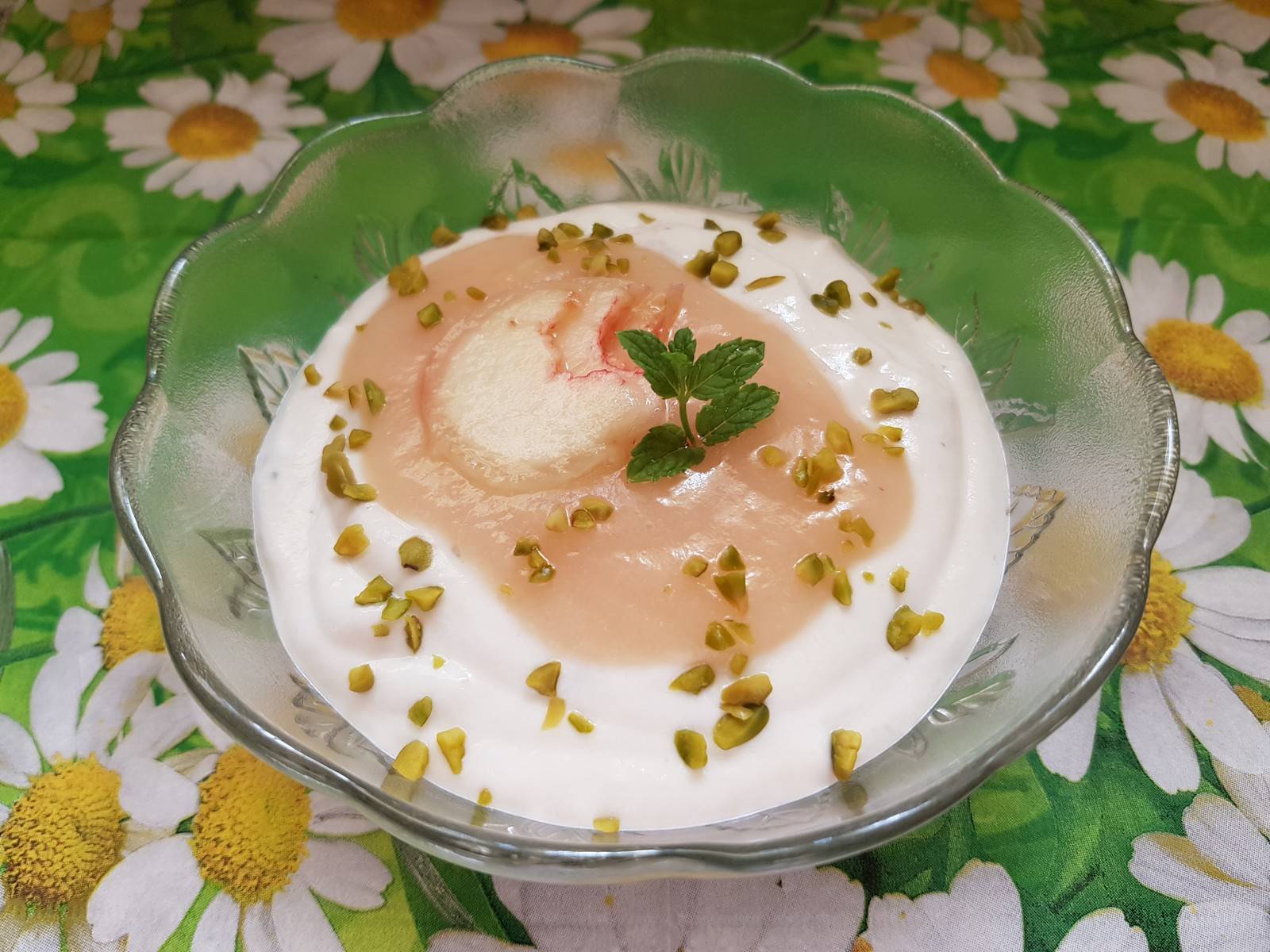 Pistazien-Pfirsich-Creme