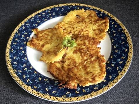 Kartoffelpuffer mit Crème fraîche