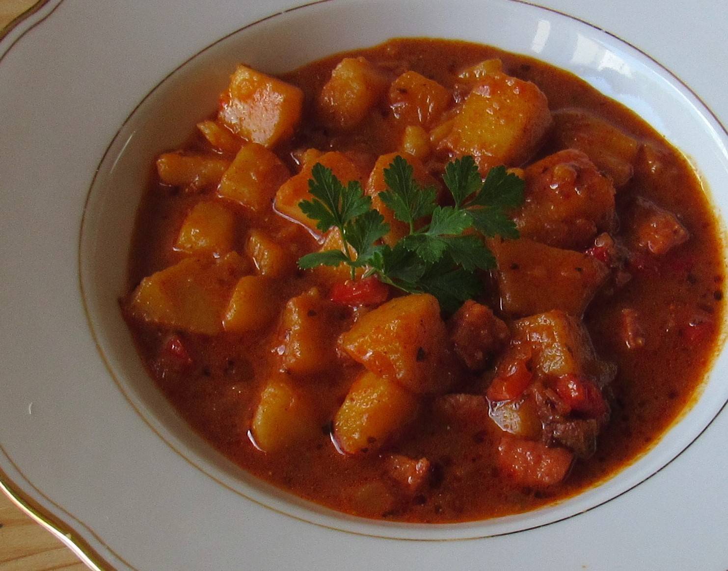 Kartoffelgulasch