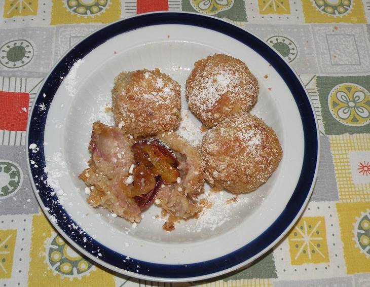 Zwetschgenknödel