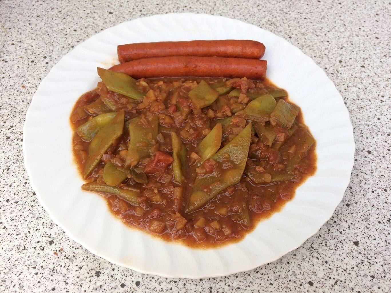 Fisolengulasch mit Kartoffeln