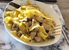 Bandnudeln in Champignonsauce Bandnudeln in Champignonsauce