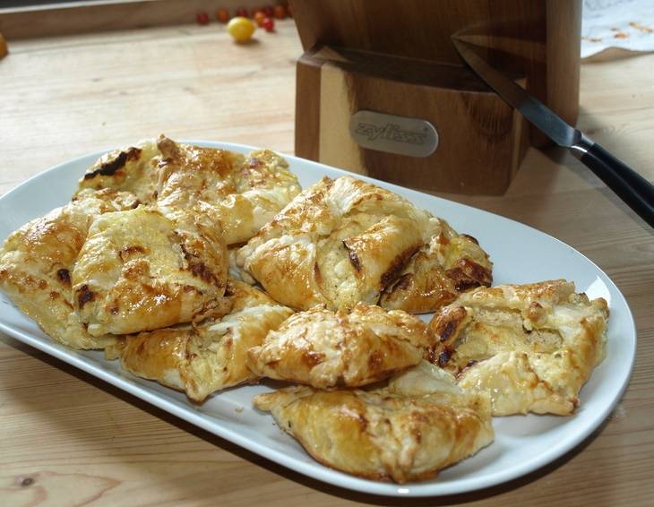 Schnelle Topfengolatschen mit Orangenmarmelade Schnelle Topfengolatschen mit Orangenmarmelade